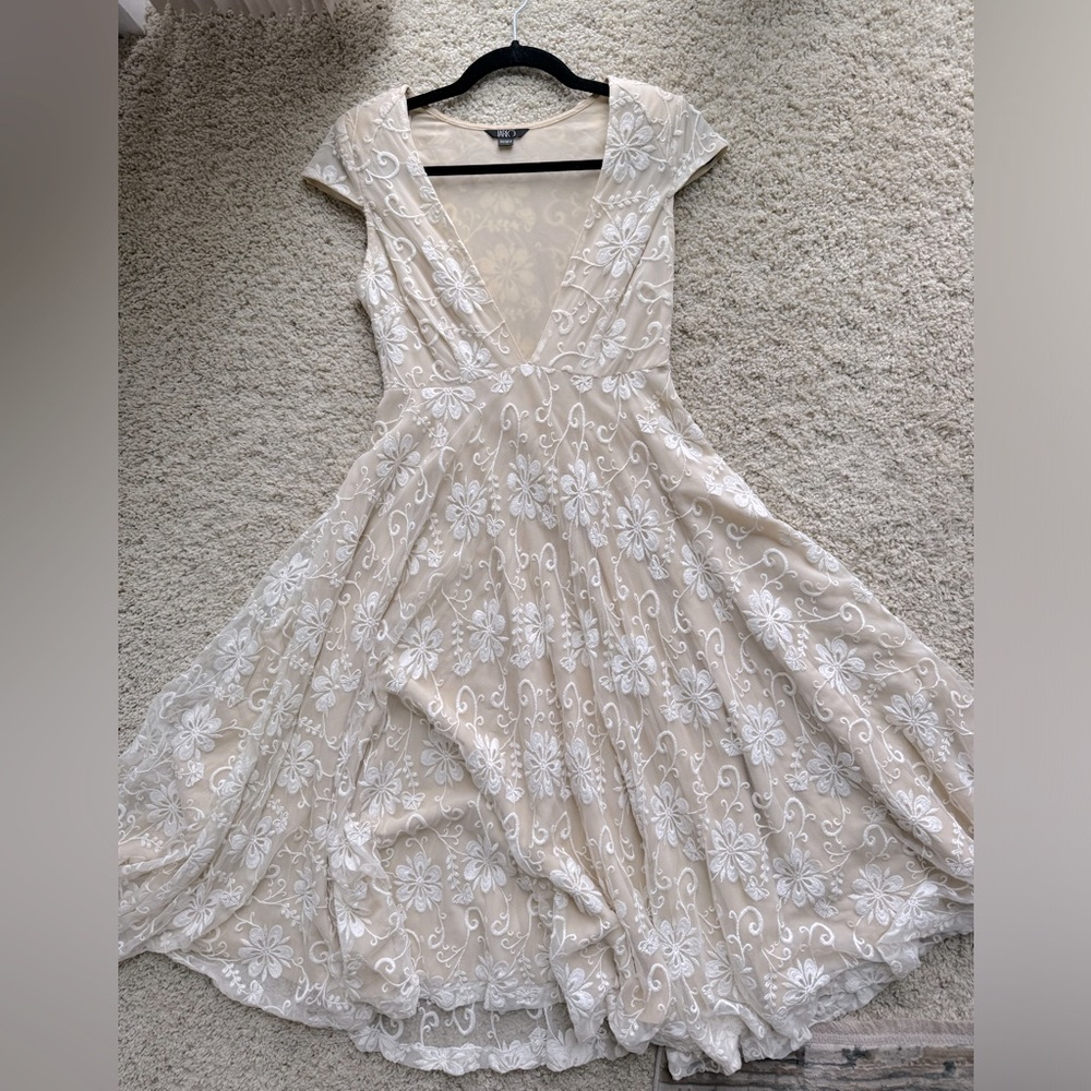 Jario London full skirt, boho lace dress.